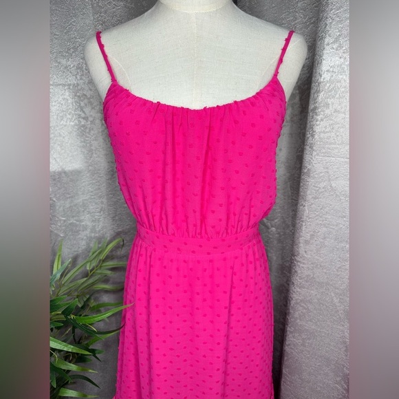 Lulus Tiers and Applause Hot Pink Swiss Dot Tie-Back Tiered Midi Dress Sz S - Picture 4 of 13